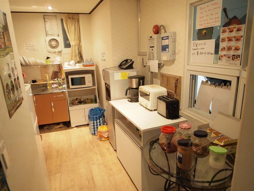 Shinchon Guest House Seoul Exteriör bild